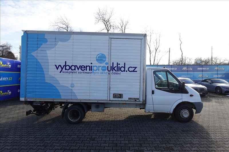 Ford Transit 2,4 TDCi  SKŘÍŇ ČELO - fotka 7 z 30