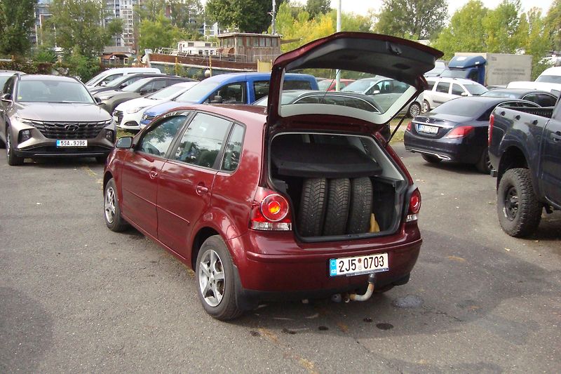 Volkswagen Polo (2006) 1.4i 16V, ČR, Servisní kniha - fotka 11 z 71