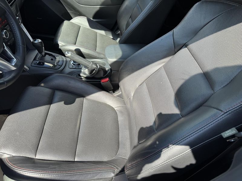 Mazda CX-5 (2014) 2.2 Skyactiv-D 129 kW/automat - fotka 15 z 20