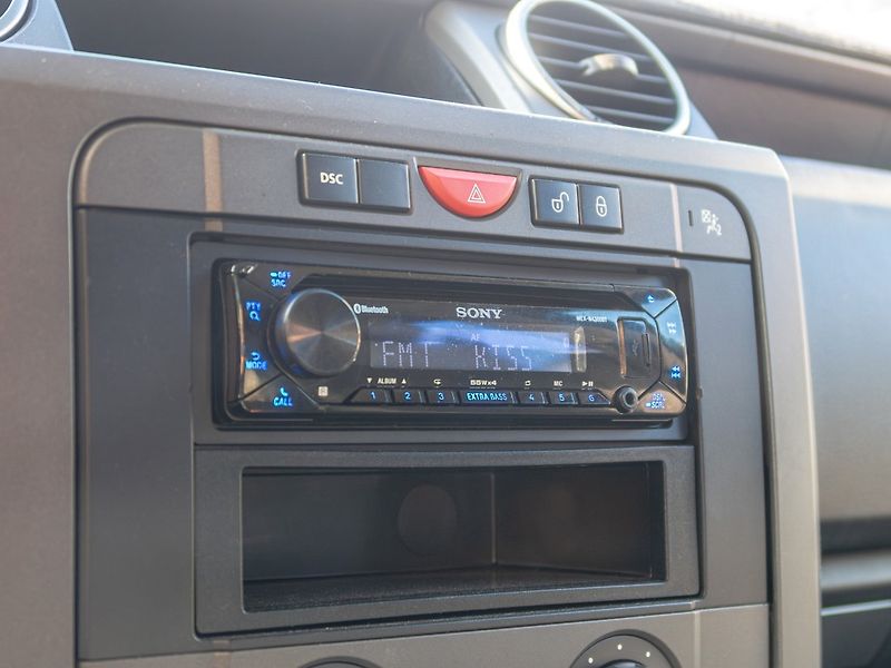 Land Rover Discovery (2007) 2.7D 140KW – PO SERVISU - fotka 19 z 38
