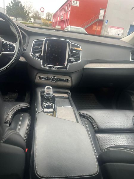 Volvo XC90 (2021) - fotka 16 z 16