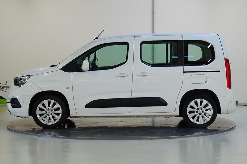 Opel Combo - fotka 3 z 30