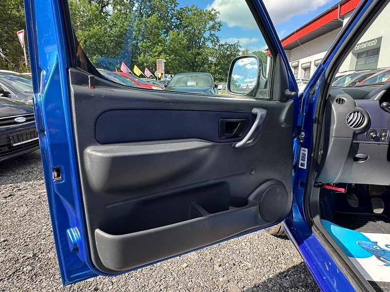 Citroën Berlingo (2004) 1.6 16V - fotka 8 z 25
