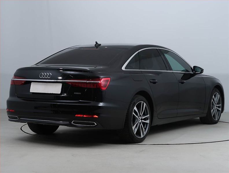 Audi A6 (2020) Sport 50 TDI - fotka 5 z 20