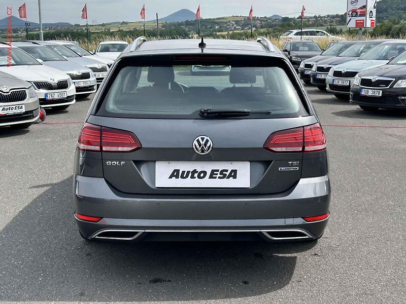 Volkswagen Golf (2018) 1.5 TSI, Highline, +pneu - fotka 5 z 20