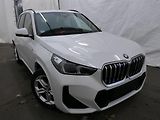 BMW X1 sDrive20i - náhled 10