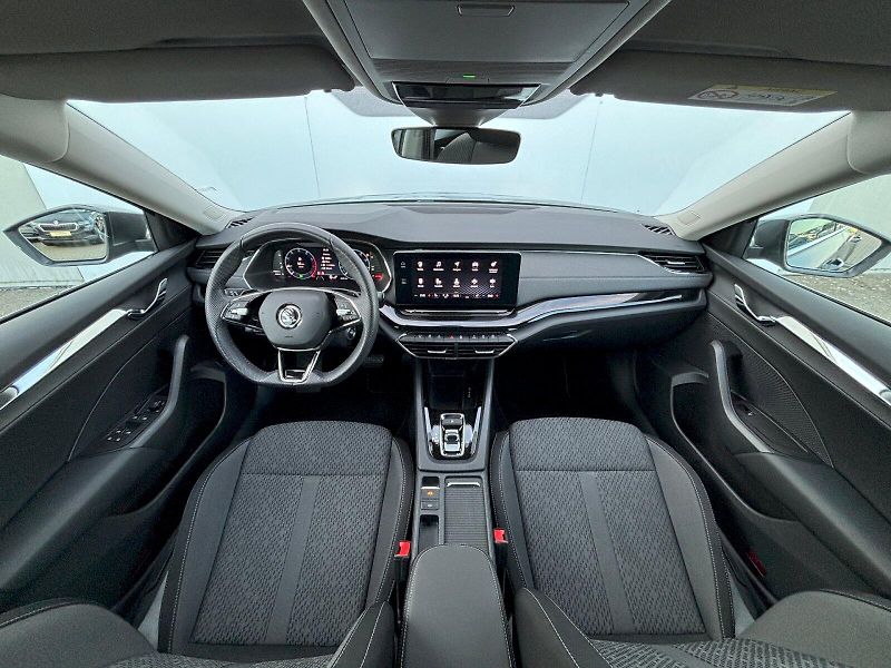 Škoda Octavia (2023) 1.5 TSI 110kW DSG Style Plus - fotka 9 z 35