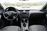 Škoda Octavia 1.6TDI  8/2015  Rezervace - náhled 10
