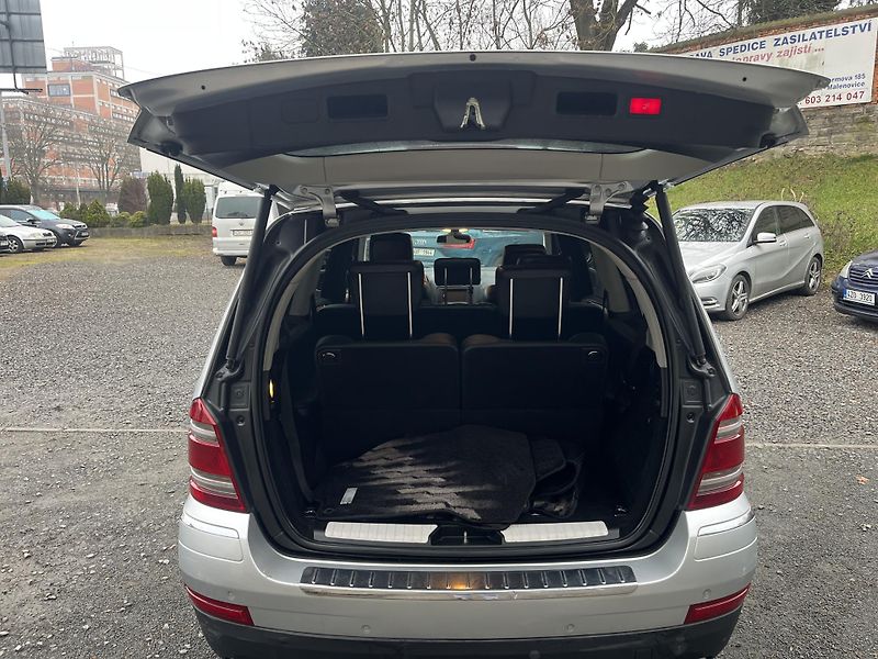 Mercedes-Benz GL (2006) 500 LPG 285 Kw 7 MÍST AKCE!! - fotka 14 z 15