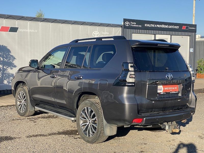 Toyota Land Cruiser 2.8D-4D, ČR, Executive, DPH - fotka 5 z 23