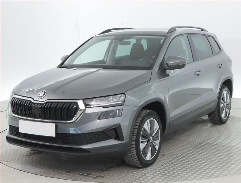 Škoda Karoq (2022) Style 1.5 TSI - fotka 2 z 17