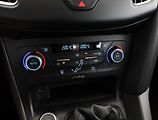 Ford Focus (2016) 1.0 EcoBoost, Tempomat - náhled 10