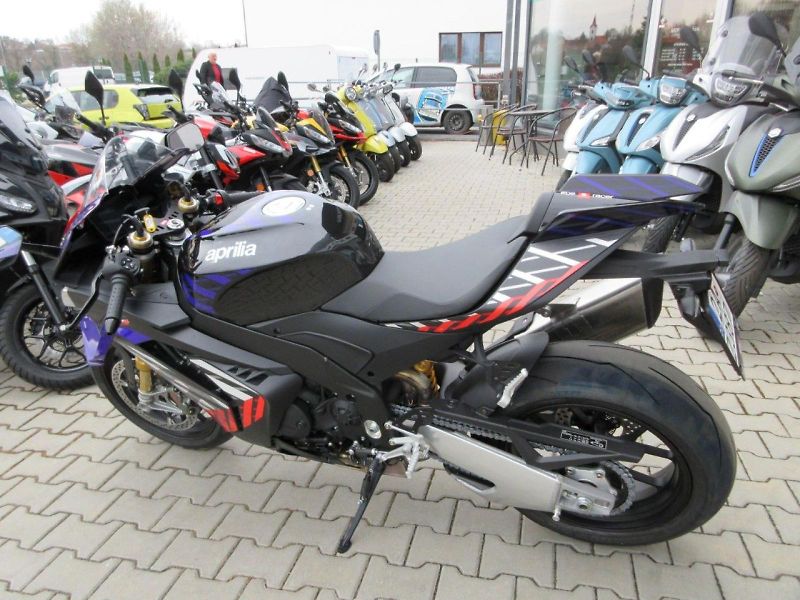 Aprilia (2026) RSV 4 Factory 1100 e5+ - fotka 6 z 14