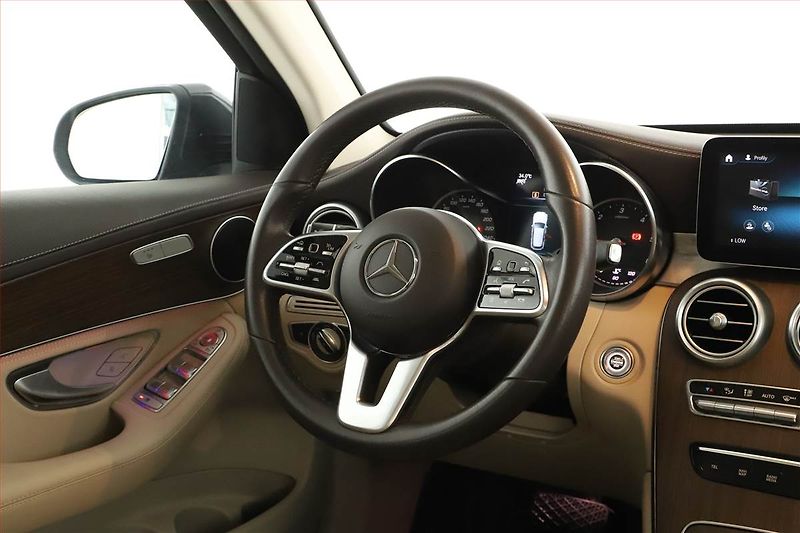 Mercedes-Benz GLC (2019) 220 d 4MATIC - fotka 16 z 19