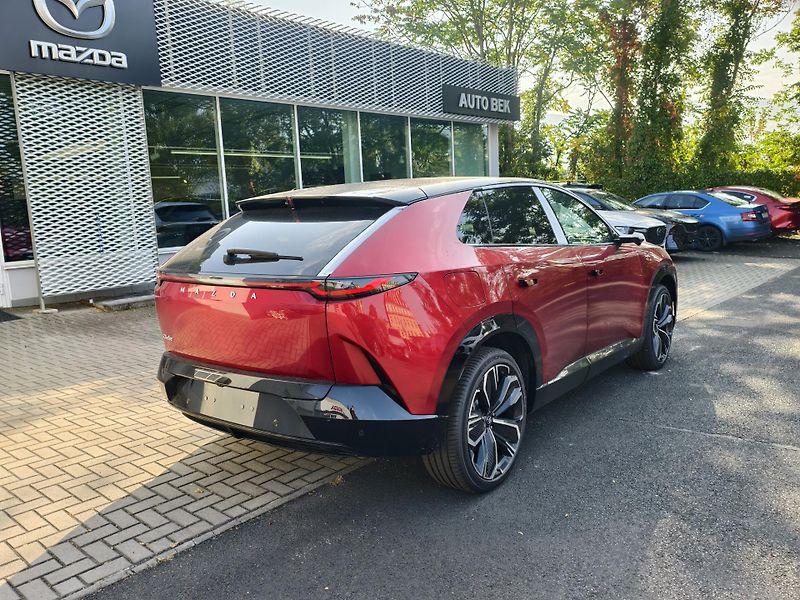 Mazda CX-6e (2026) TAKUMI plus + dobíjecí karta   - fotka 5 z 13