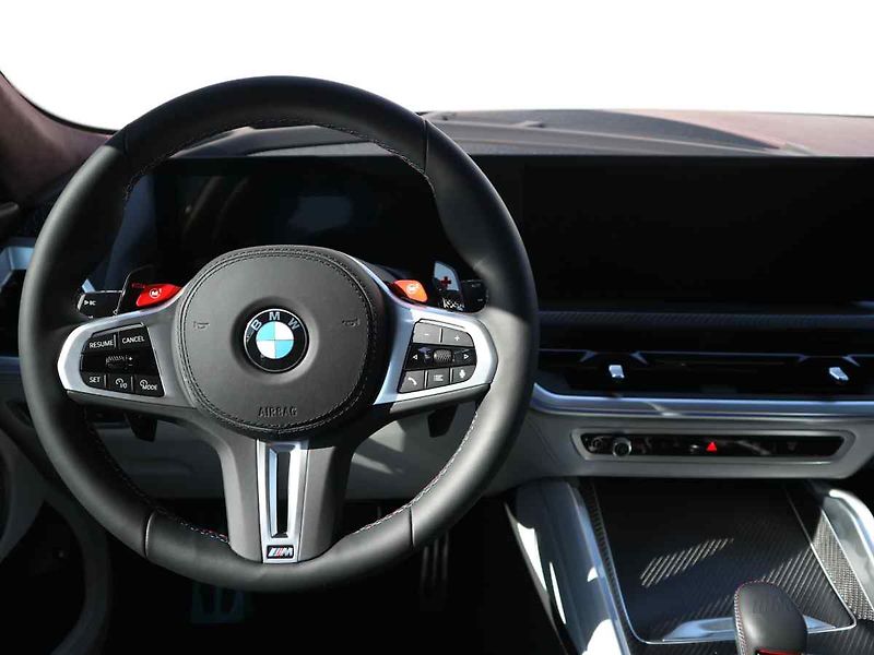 BMW XM (2026) - fotka 7 z 10