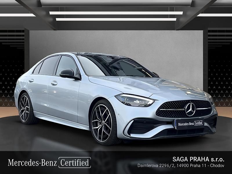 Mercedes-Benz Třídy C 300 d 4MATIC AMG Night Panoram - fotka 8 z 18