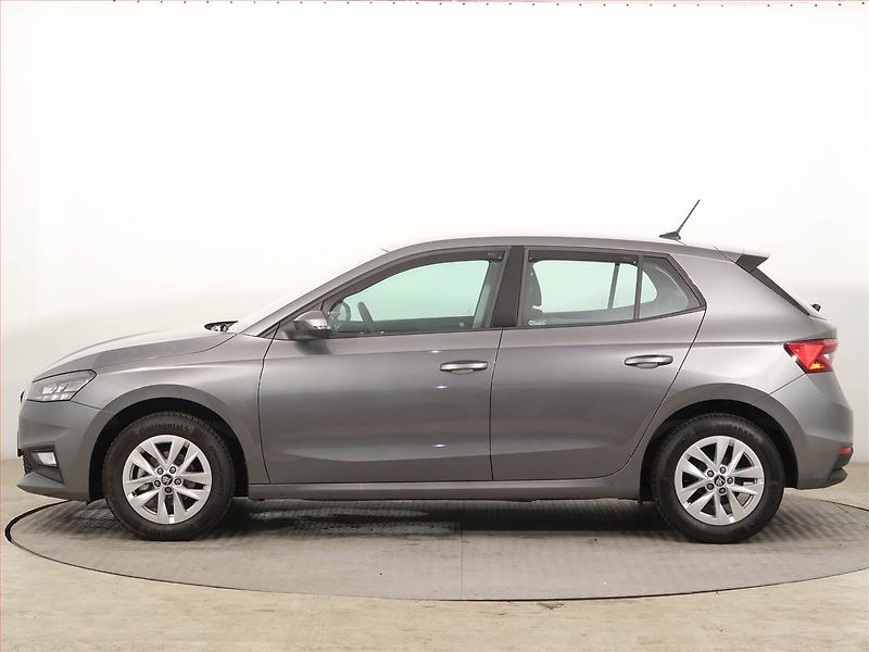 Škoda Octavia (2024) RS 2.0 TSI - fotka 3 z 19