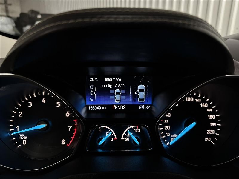 Ford Kuga 1.5EB 129kW AWD VIGNALE 2XALU - fotka 18 z 45