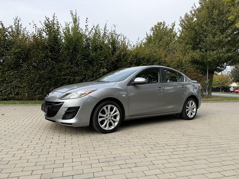 Mazda 3 1.6 Exclusive-Line - fotka 4 z 34