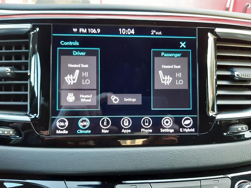 Chrysler Pacifica (2019) 3,6L V6 Hybrid,Plus, DVD,tažné - fotka 27 z 38