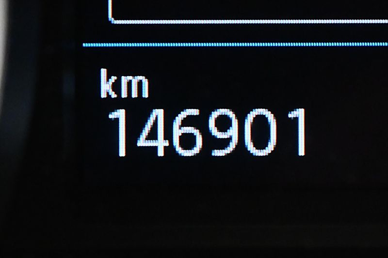 Volkswagen Passat 2,0 TDI 110kW DSG Business Zár - fotka 15 z 25