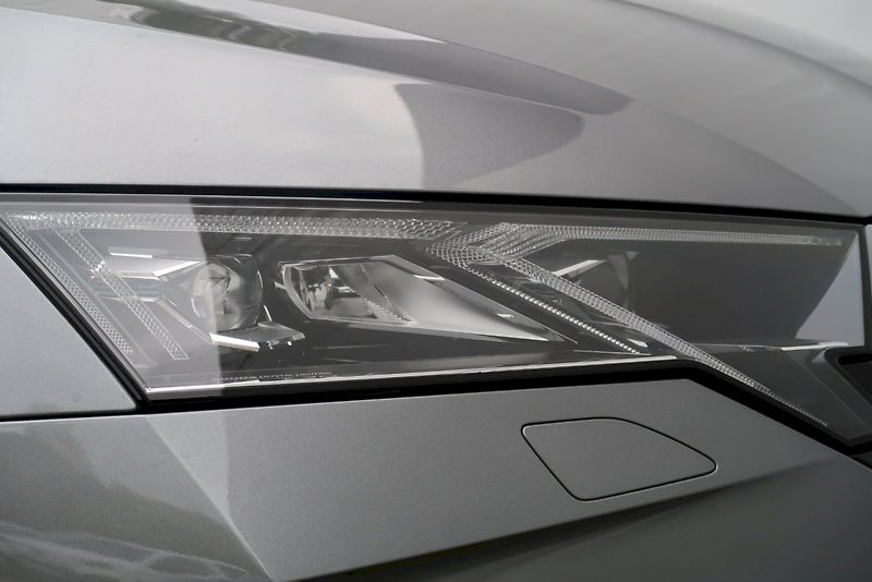 Škoda Octavia (2025) SportLine 2,0 TSI 110 kW DSG M - fotka 12 z 28