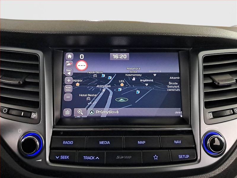 Hyundai Tucson (2018) 2.0 CRDi, 4X4, Automat, Navi - fotka 19 z 23
