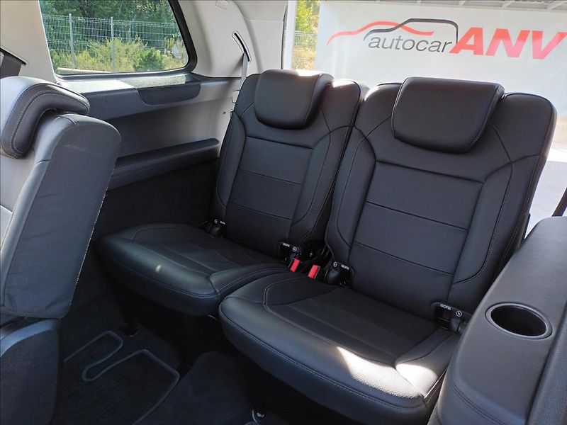Mercedes-Benz GLS 3,0 350 d 4MATIC,DPH,TAŽNÉ - fotka 17 z 51