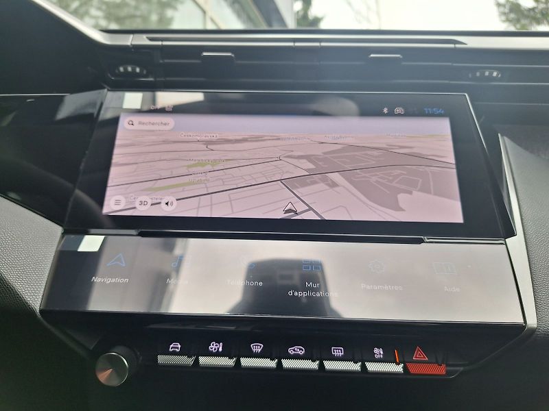 Peugeot 308 (2025) SW ALLURE Hybrid 145 e-DCS6 - fotka 18 z 21