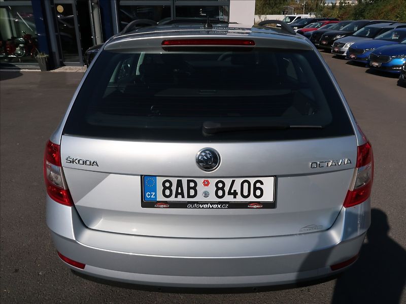 Škoda Octavia 1,6 TDi,85kW,1majČR,Serv.k,DPH - fotka 8 z 26
