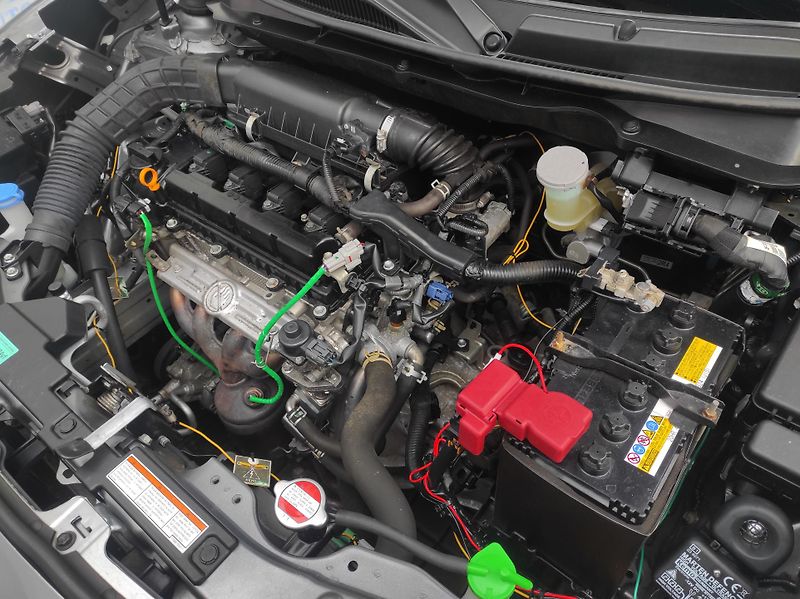 Suzuki Swift 1,2i 4x4!!, ČR, Serviska - fotka 33 z 34