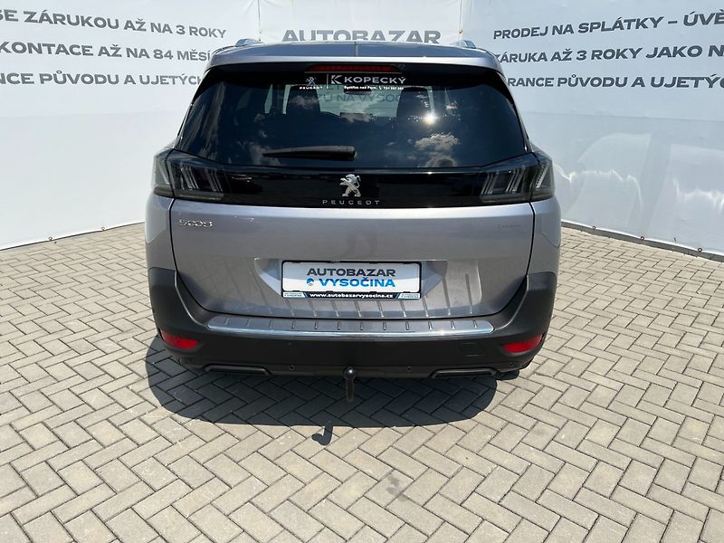 Peugeot 5008 (2021) 1.5HDi 96kW Allure+! Tažné! 7m - fotka 5 z 46