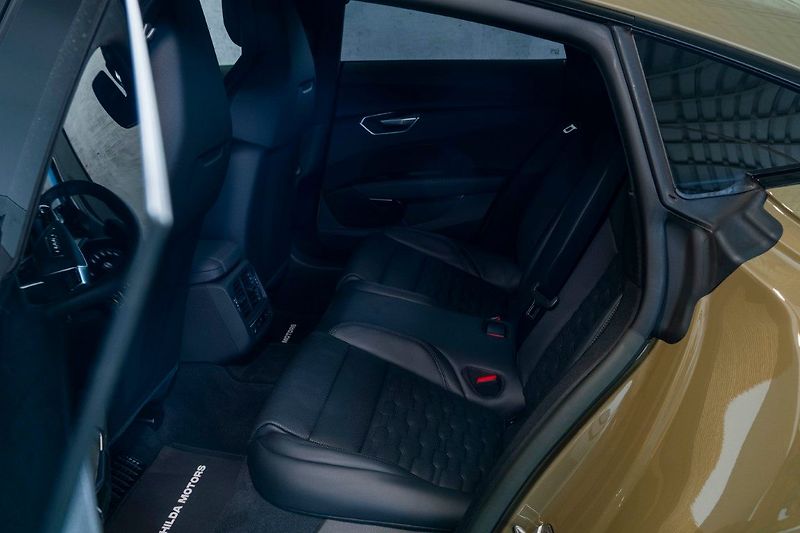 Audi Ostatní 350kW Laser HUD NightV ZÁRUKA - fotka 18 z 42