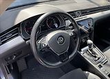 Volkswagen Passat 2,0 TDi,140kW,DSG,ČR - náhled 11