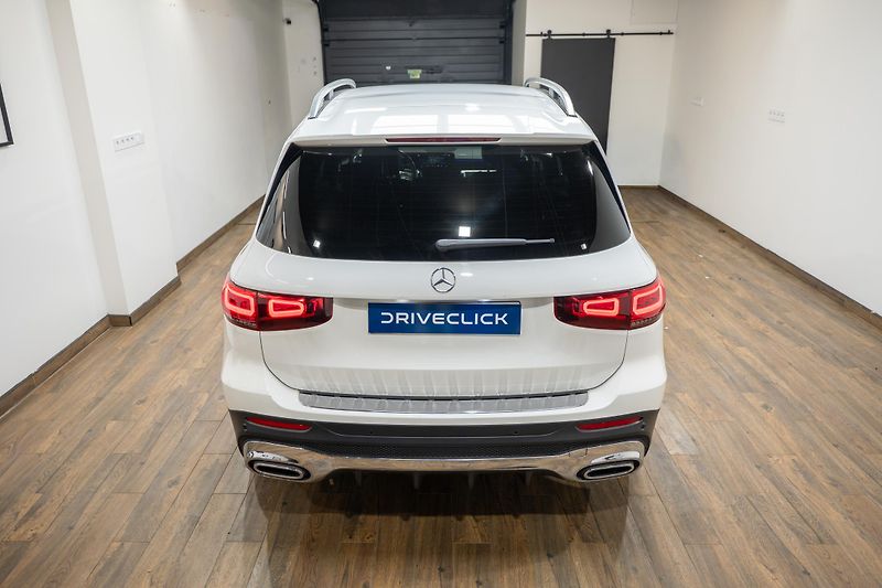 Mercedes-Benz GLB 200d 4Matic AMG Packet - fotka 5 z 40