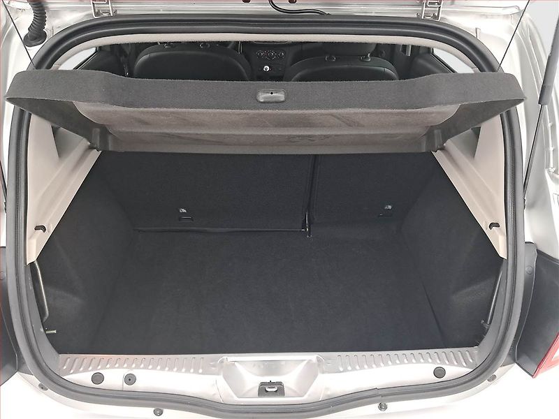 Dacia Sandero (2016) 1.2 16V, ČR,1.maj, Serv.kniha - fotka 14 z 14