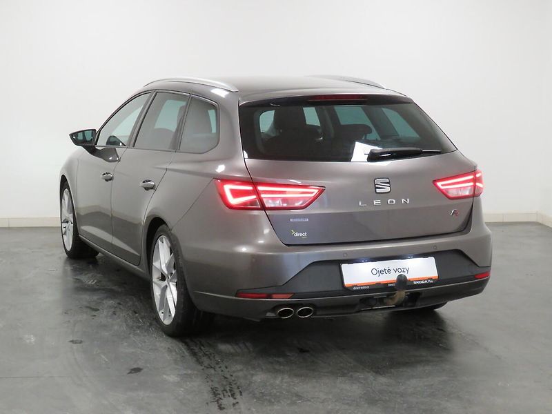 Seat Leon - fotka 7 z 24