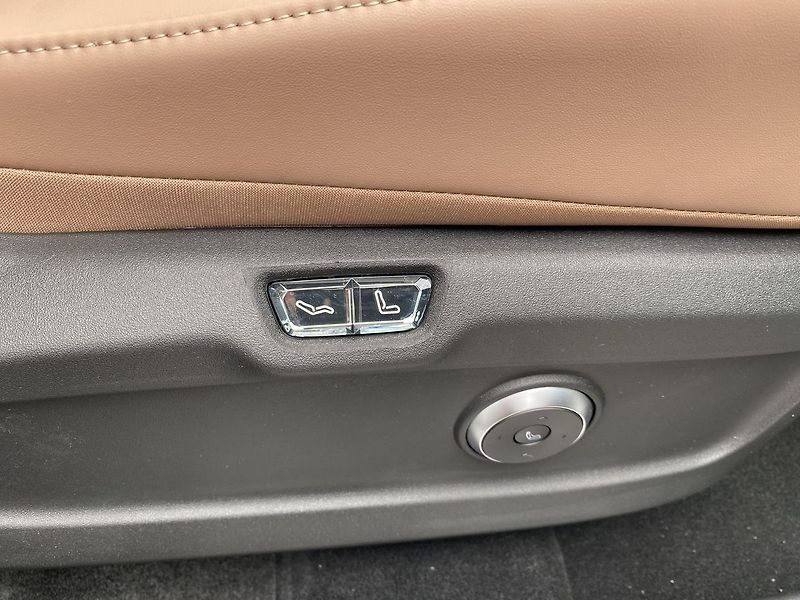 Chery Ostatní UNIQUE 1.5 TGDI PHEV - fotka 24 z 34