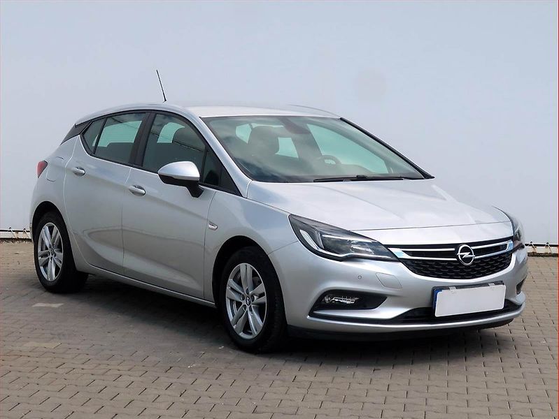 Opel Astra (2019) 1.4 T, Serv.kniha, Tempomat - fotka 1 z 16