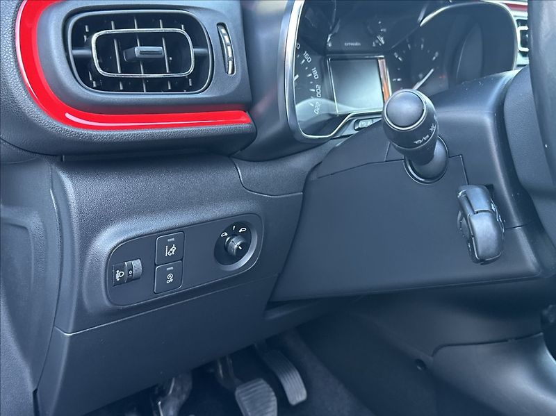 Citroën C3 1,2 82PS  Feel Komfort - fotka 30 z 52