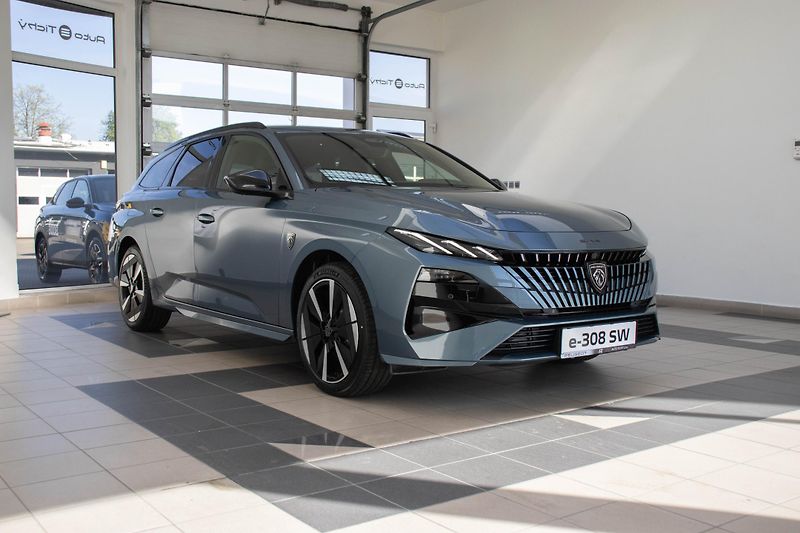 Peugeot 308 (2026) SW GT Elektro 115 kW 58 kWh - fotka 3 z 15