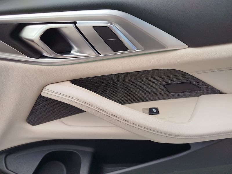 BMW Řada 4 M440i xDrive Cabrio TOP - fotka 33 z 43
