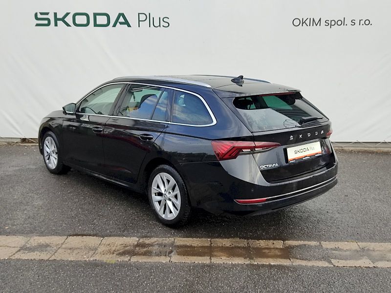 Škoda Octavia (2021) Combi  Style 2,0 Tdi  DSG  Pan - fotka 35 z 38