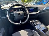 Opel Astra (2026) MHEV HB 1.2T 145K Edition AT6 - náhled 12