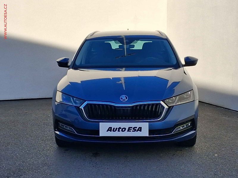 Škoda Octavia (2020) 1.0 TSI, ČR, LED, autoAC - fotka 2 z 20