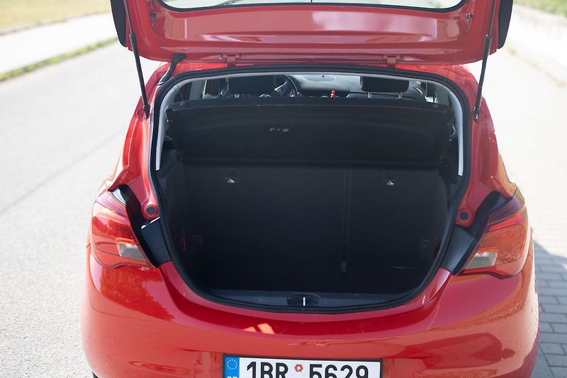 Opel Corsa Pravidelně servisované, velice - fotka 30 z 30