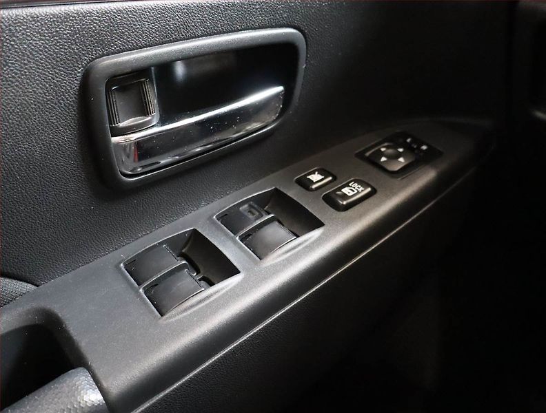 Mitsubishi ASX (2014) 1.8 DI-D MIVEC, 4X4, Tempomat - fotka 13 z 17