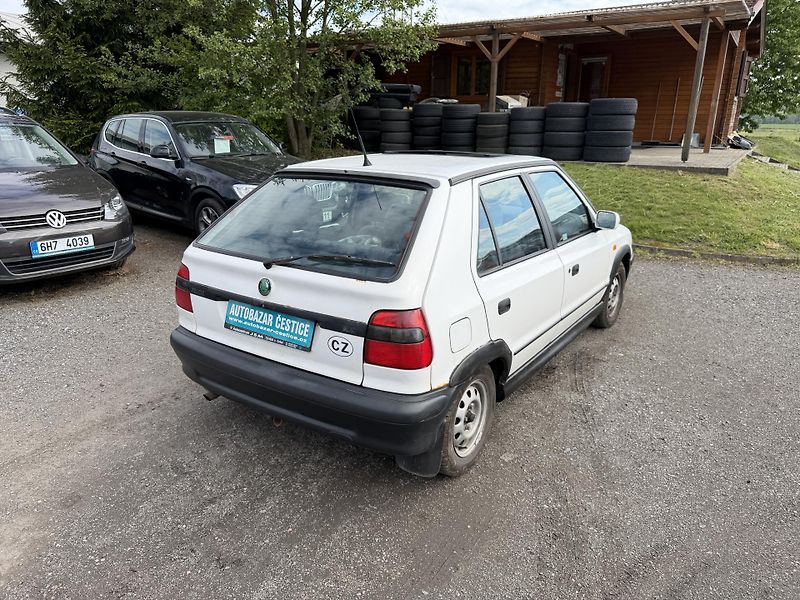 Škoda Felicia 1.3i - fotka 5 z 15