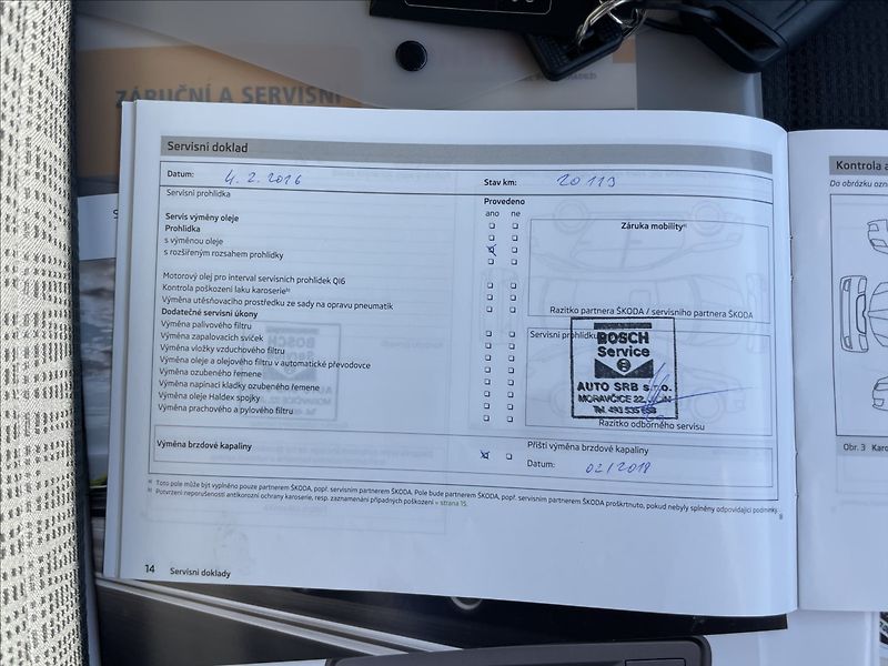 Škoda Octavia 1,8 i 132kw DSG Style Xenon LE - fotka 27 z 35
